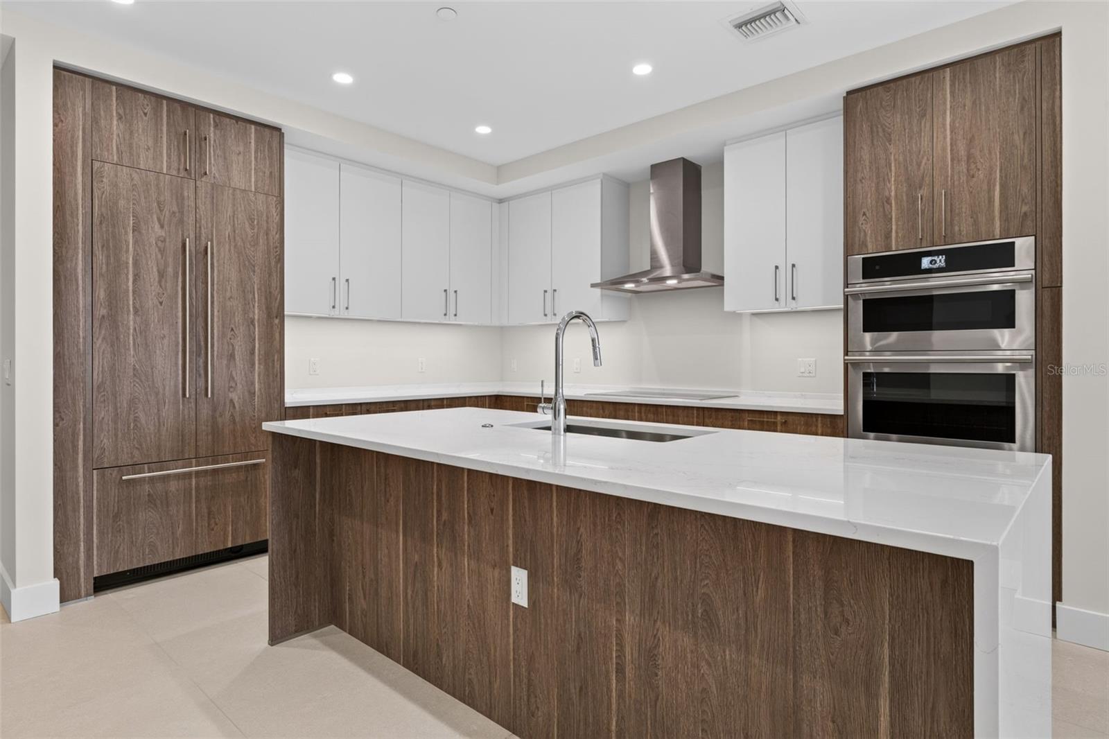 275 1ST Ave #2603 ST PETERSBURG, FL 33701