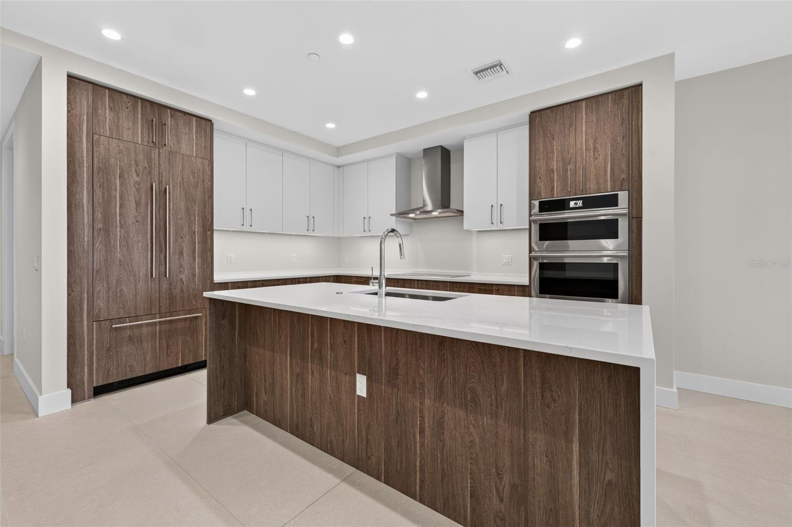 275 1ST Ave #2603 ST PETERSBURG, FL 33701