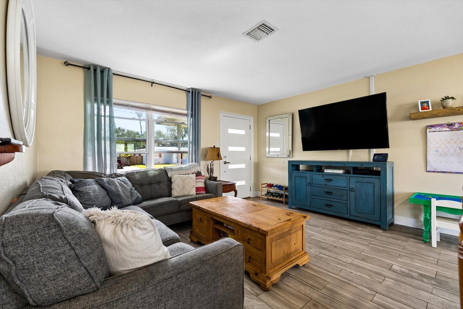 4701 80TH Ter PINELLAS PARK, FL 33781