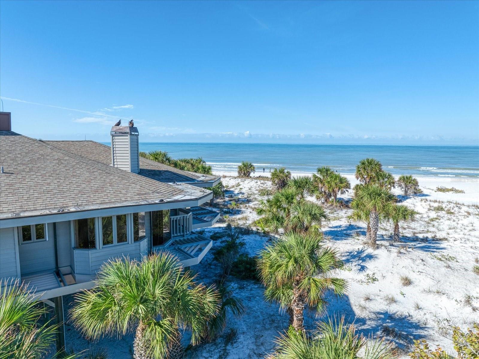 1198 MANDALAY Pt CLEARWATER, FL 33767