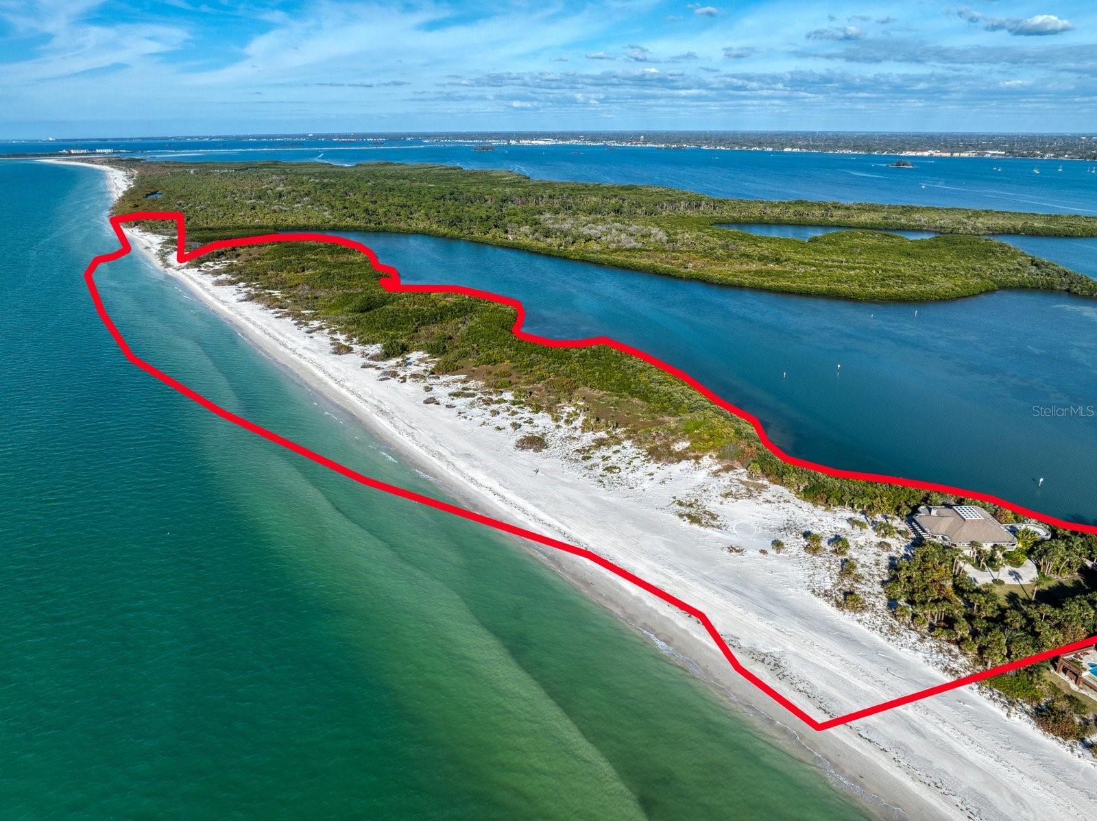 1198 MANDALAY Pt CLEARWATER, FL 33767