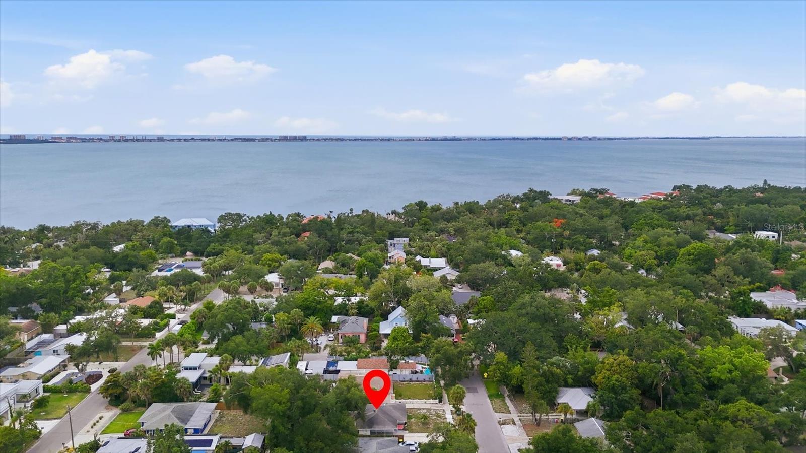 1020 23RD St SARASOTA, FL 34234