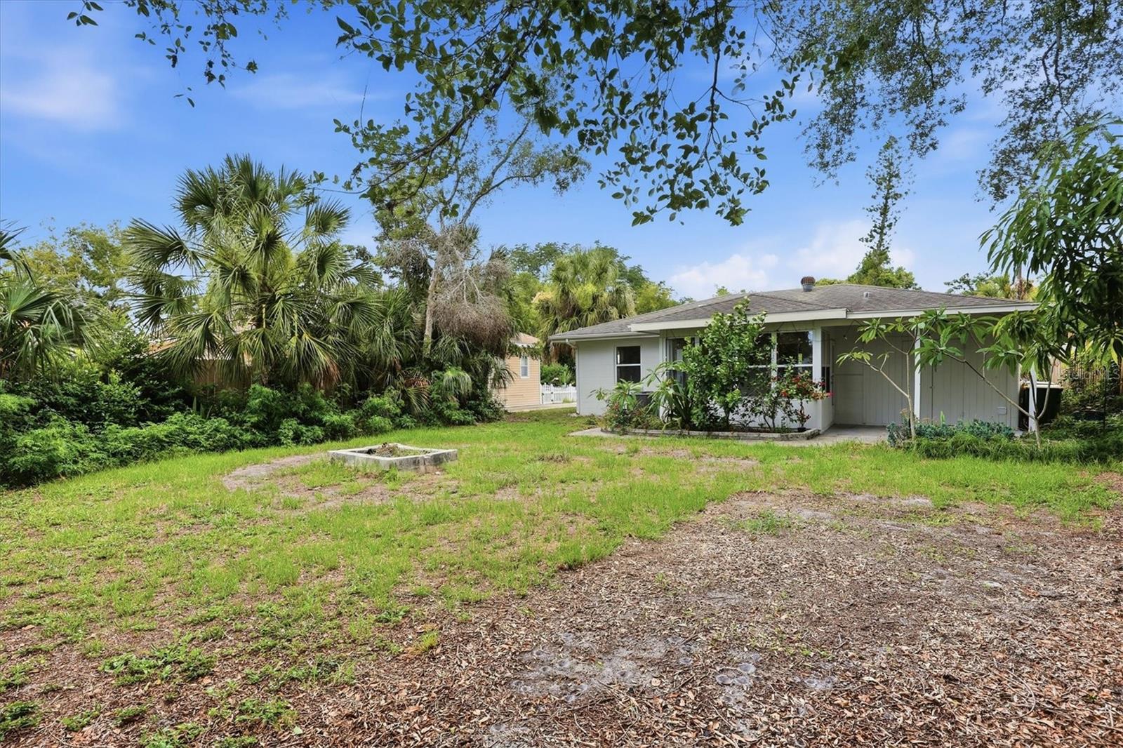 1020 23RD St SARASOTA, FL 34234