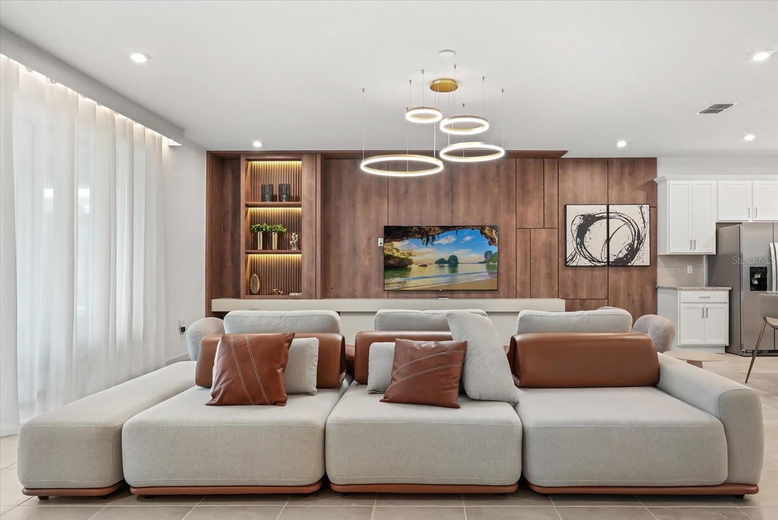 2314 CALM Shr Way KISSIMMEE, FL 34747