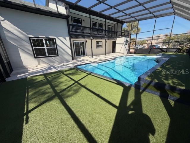 2462 ALBANY Dr KISSIMMEE, FL 34758