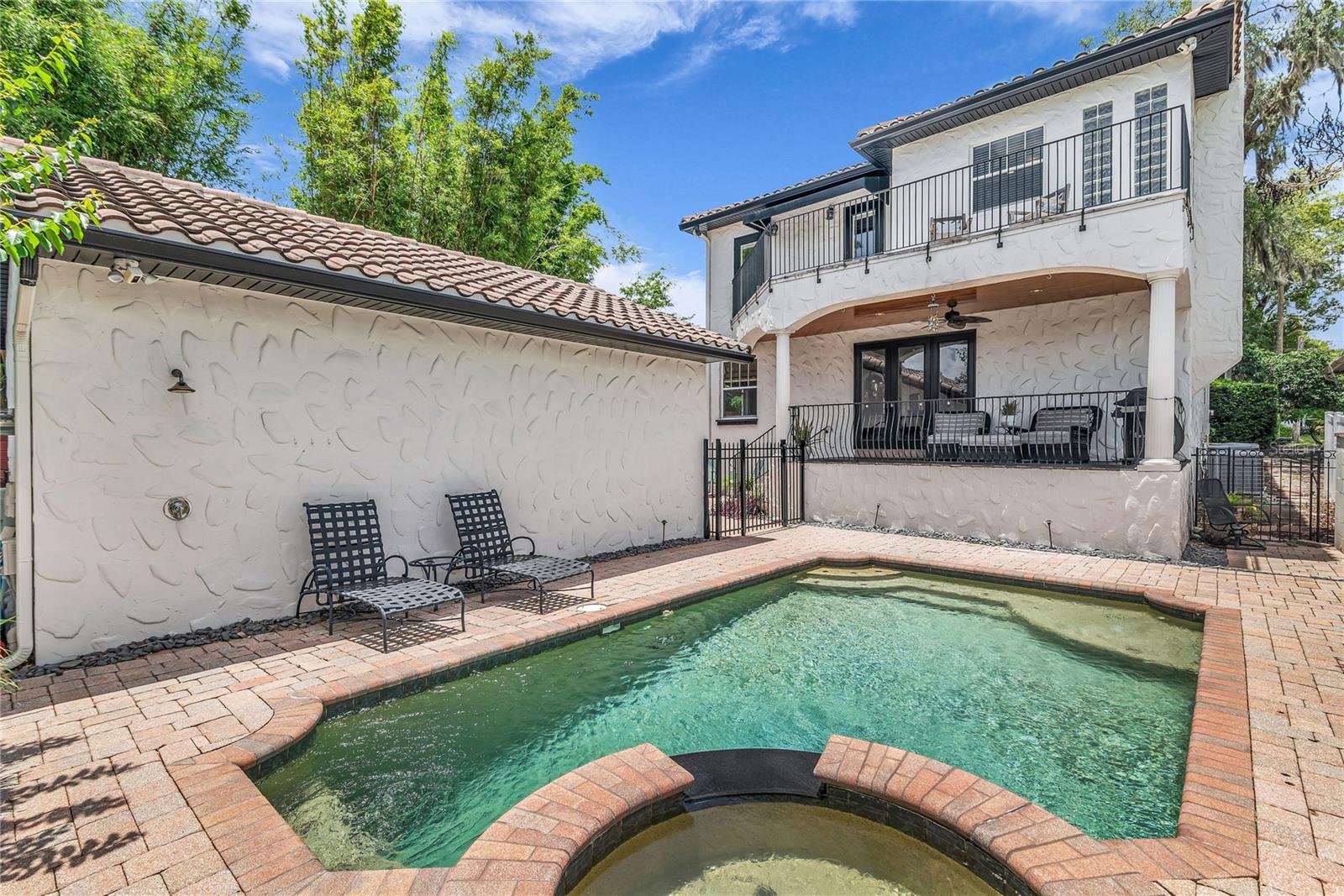 1413 OSCEOLA Ct ORLANDO, FL 32806