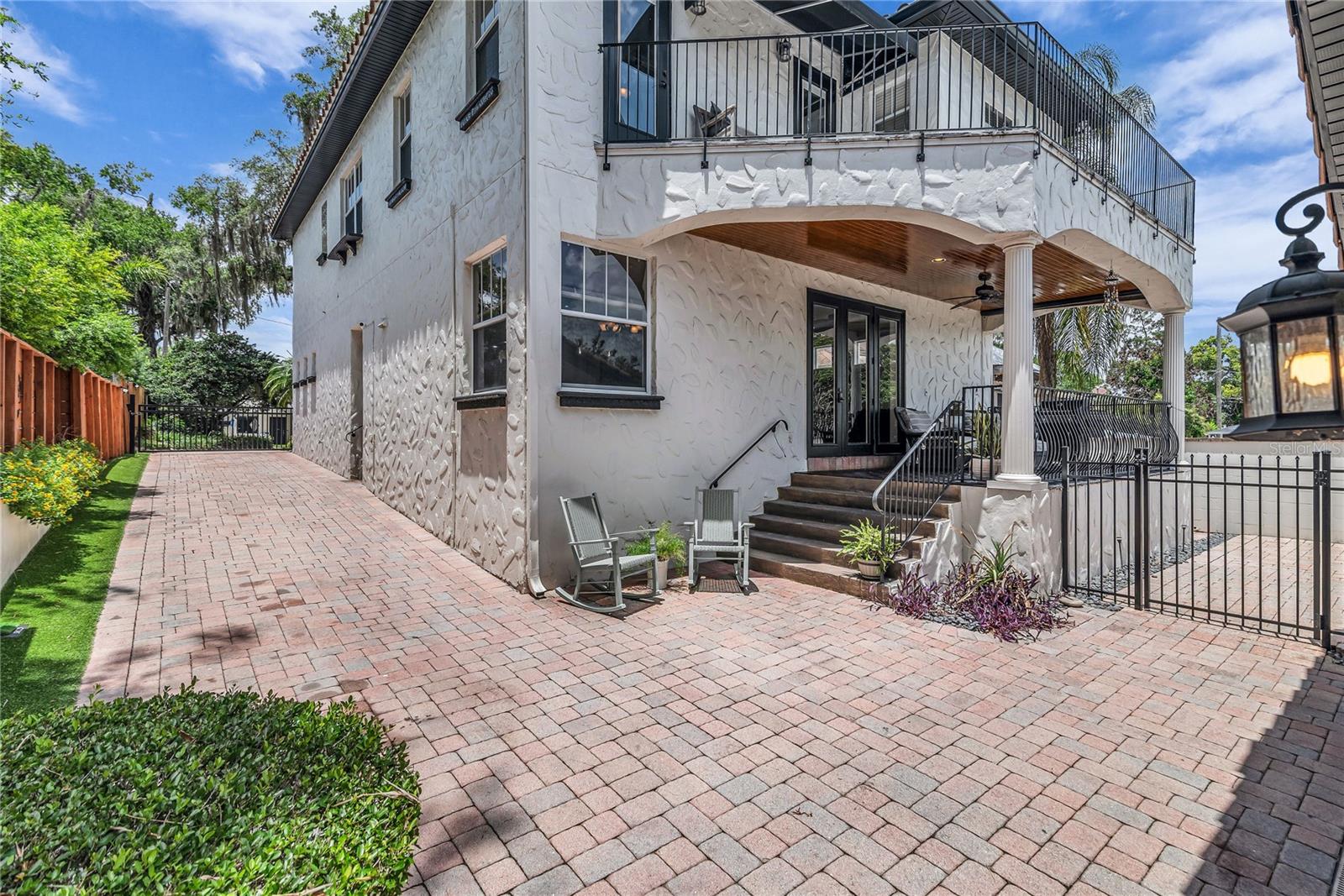 1413 OSCEOLA Ct ORLANDO, FL 32806