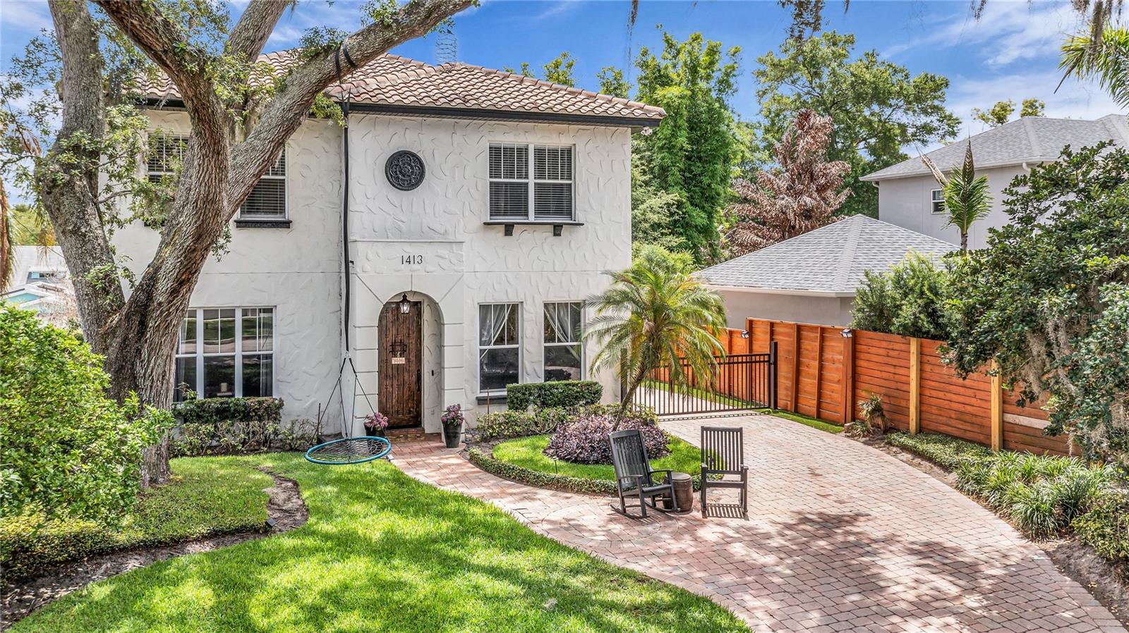 1413 OSCEOLA Ct ORLANDO, FL 32806