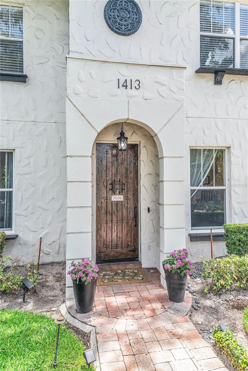 1413 OSCEOLA Ct ORLANDO, FL 32806