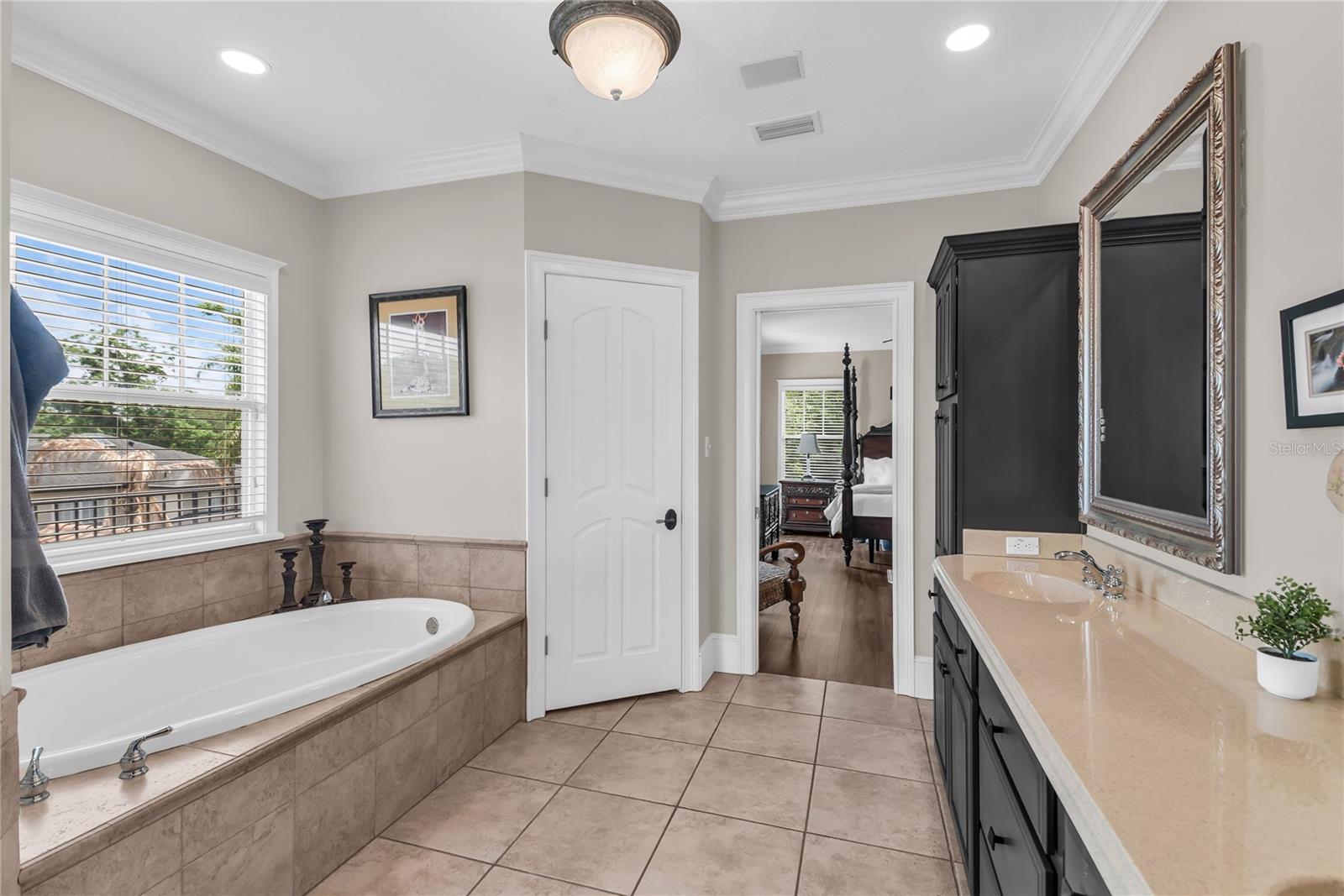 1413 OSCEOLA Ct ORLANDO, FL 32806