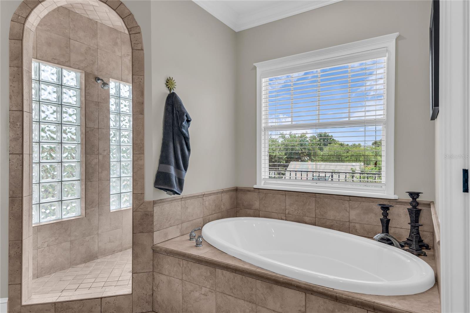1413 OSCEOLA Ct ORLANDO, FL 32806