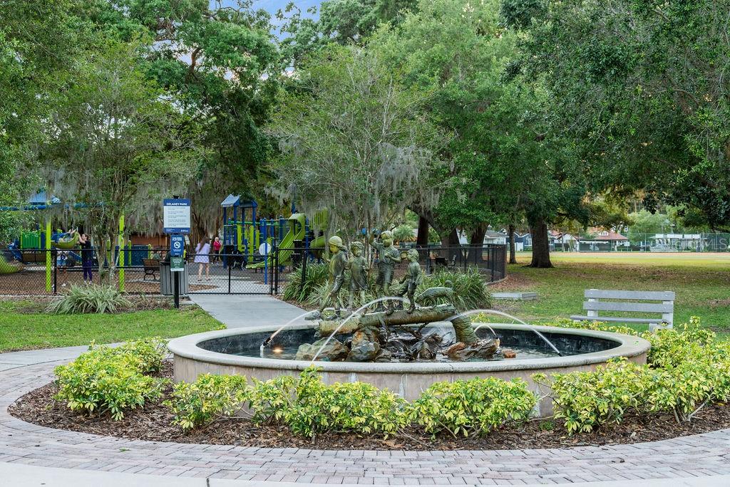 1413 OSCEOLA Ct ORLANDO, FL 32806