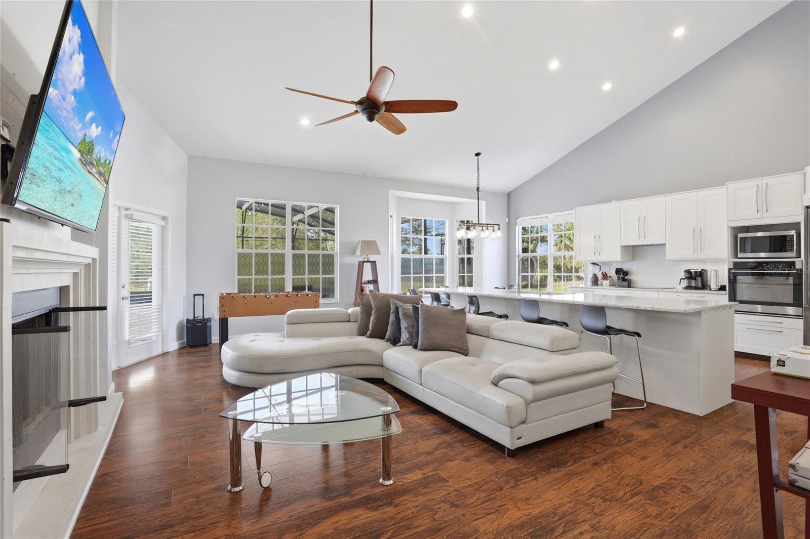 4111 FOXTAIL Ct KISSIMMEE, FL 34746