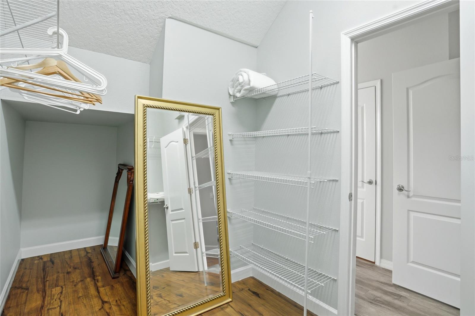 4111 FOXTAIL Ct KISSIMMEE, FL 34746