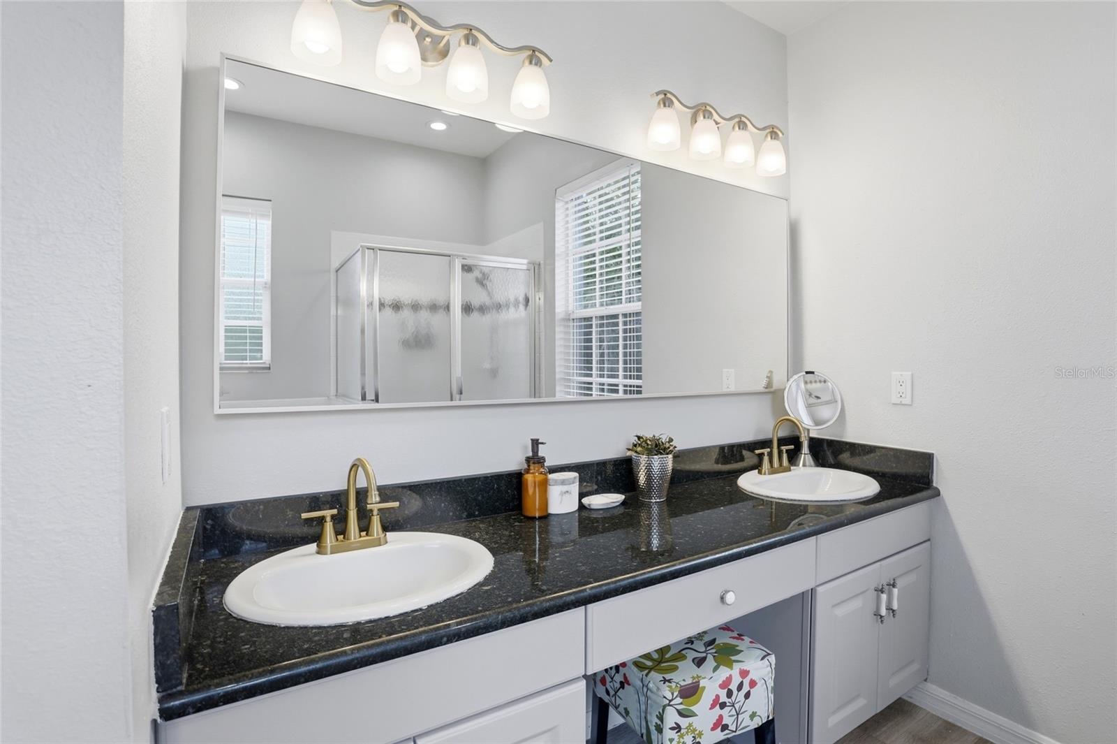 4111 FOXTAIL Ct KISSIMMEE, FL 34746