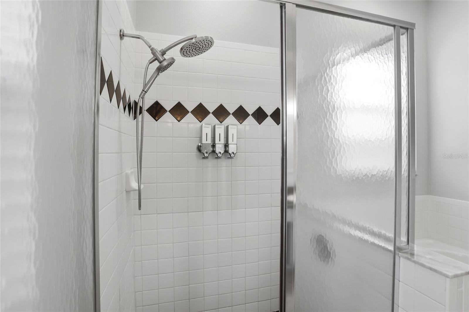 4111 FOXTAIL Ct KISSIMMEE, FL 34746