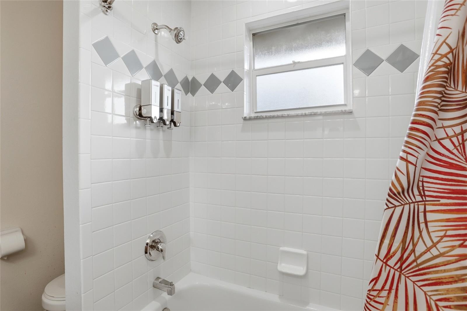 4111 FOXTAIL Ct KISSIMMEE, FL 34746