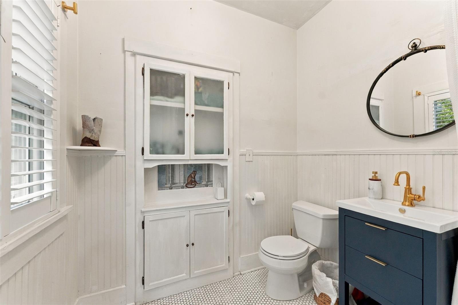 2121 DARTMOUTH Ave ST PETERSBURG, FL 33713