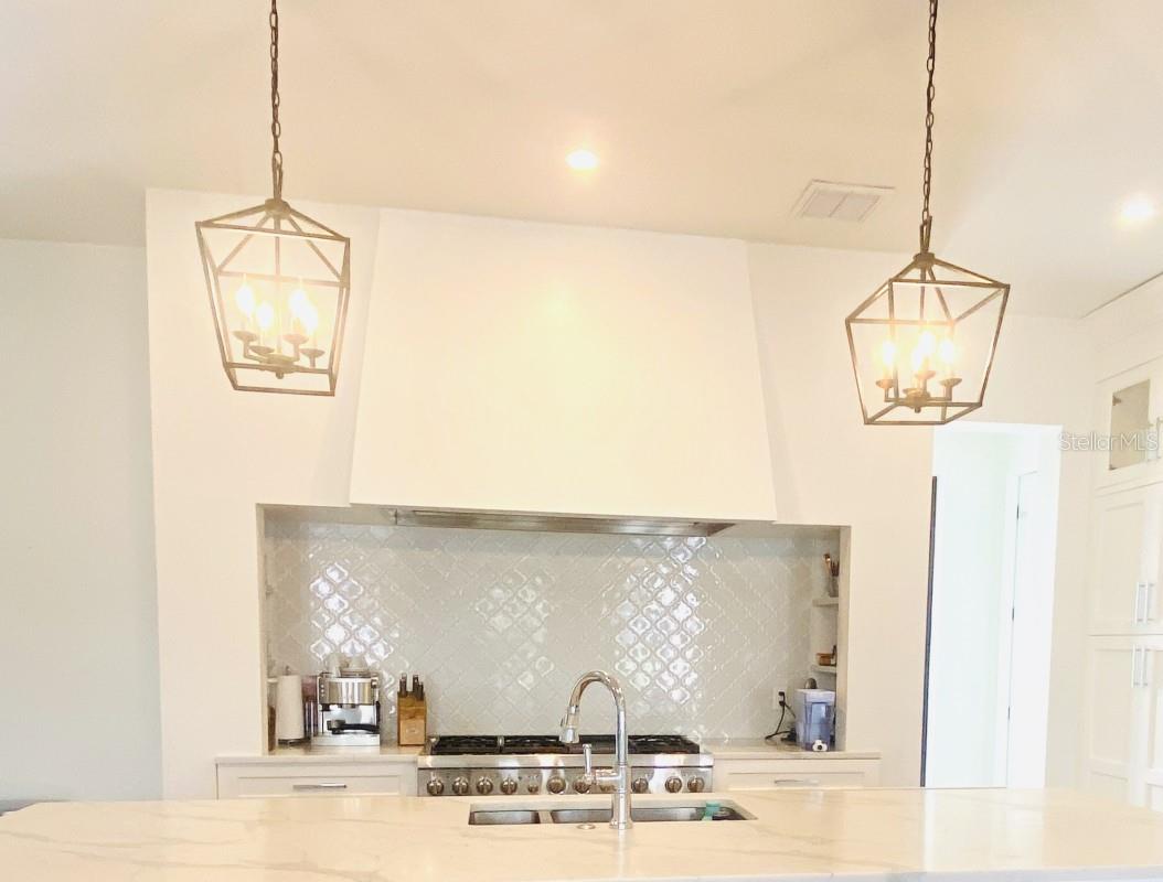 1234 W IVANHOE Blvd ORLANDO, FL 32804