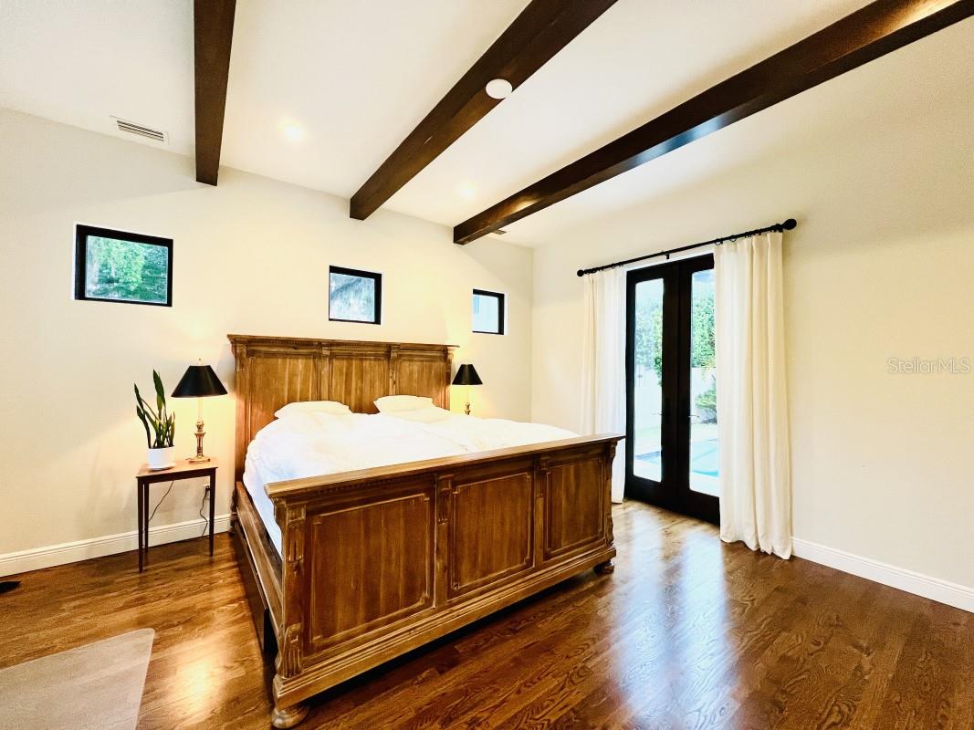 1234 W IVANHOE Blvd ORLANDO, FL 32804