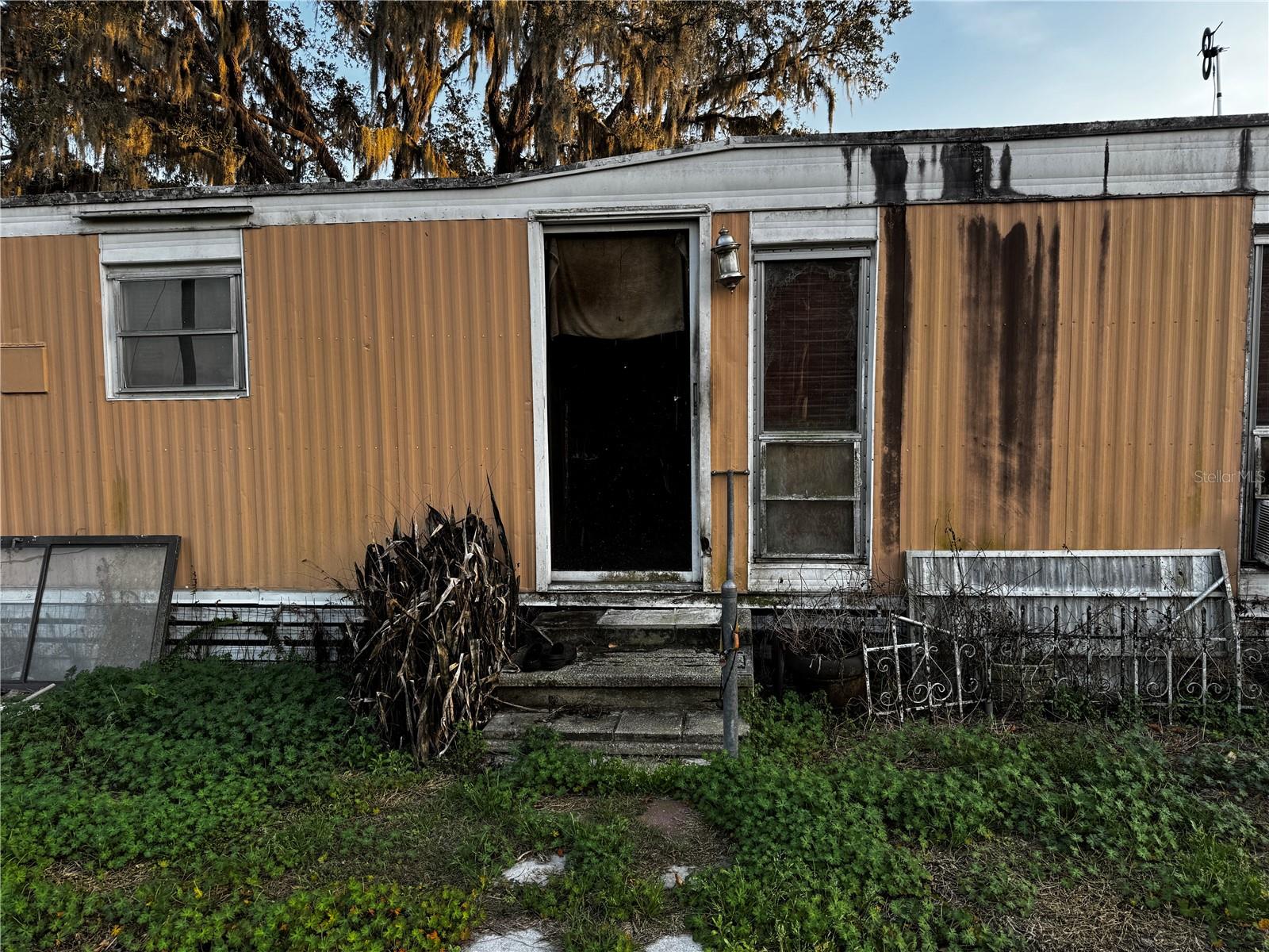 659 ALPINE St MASCOTTE, FL 34753