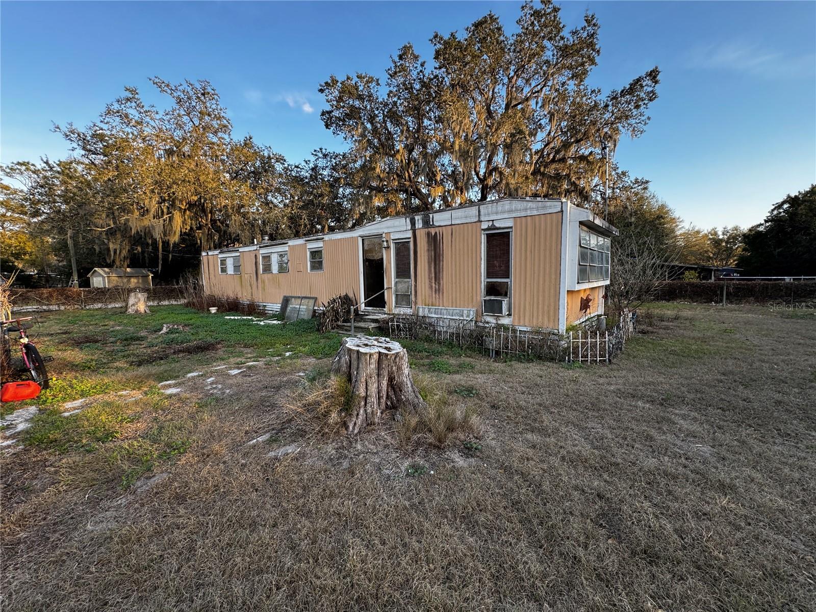 659 ALPINE St MASCOTTE, FL 34753