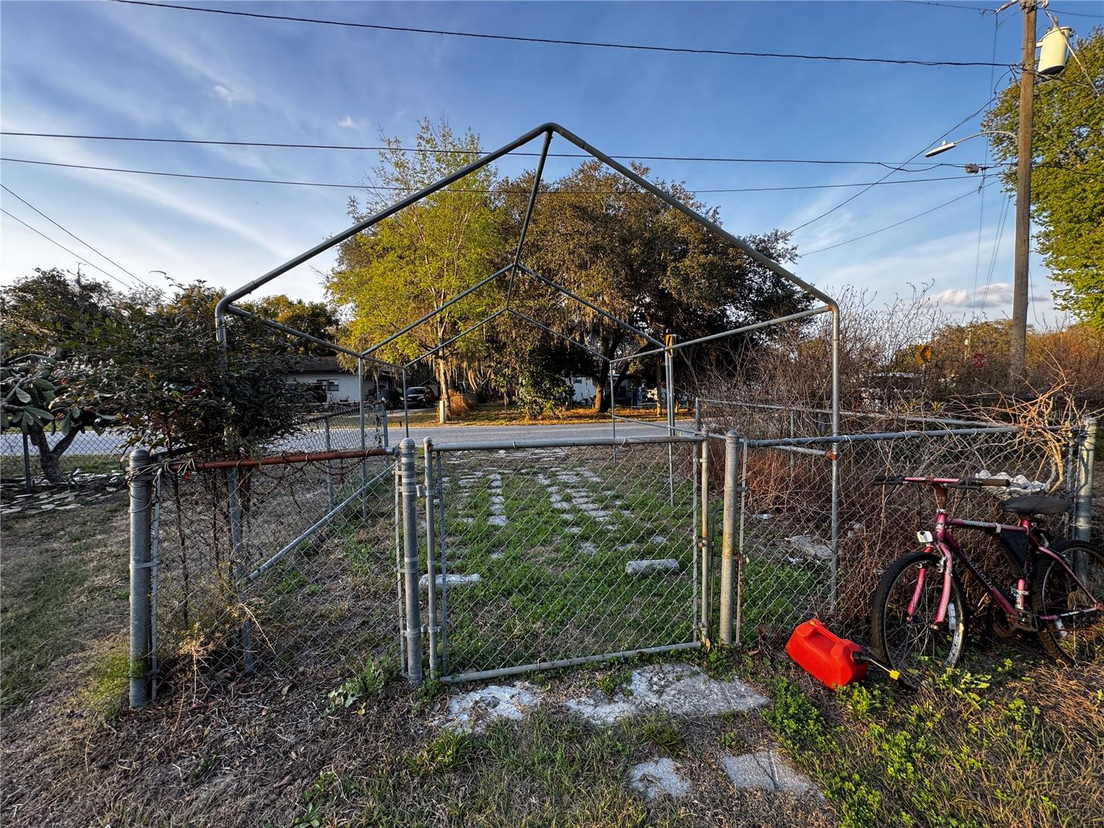 659 ALPINE St MASCOTTE, FL 34753