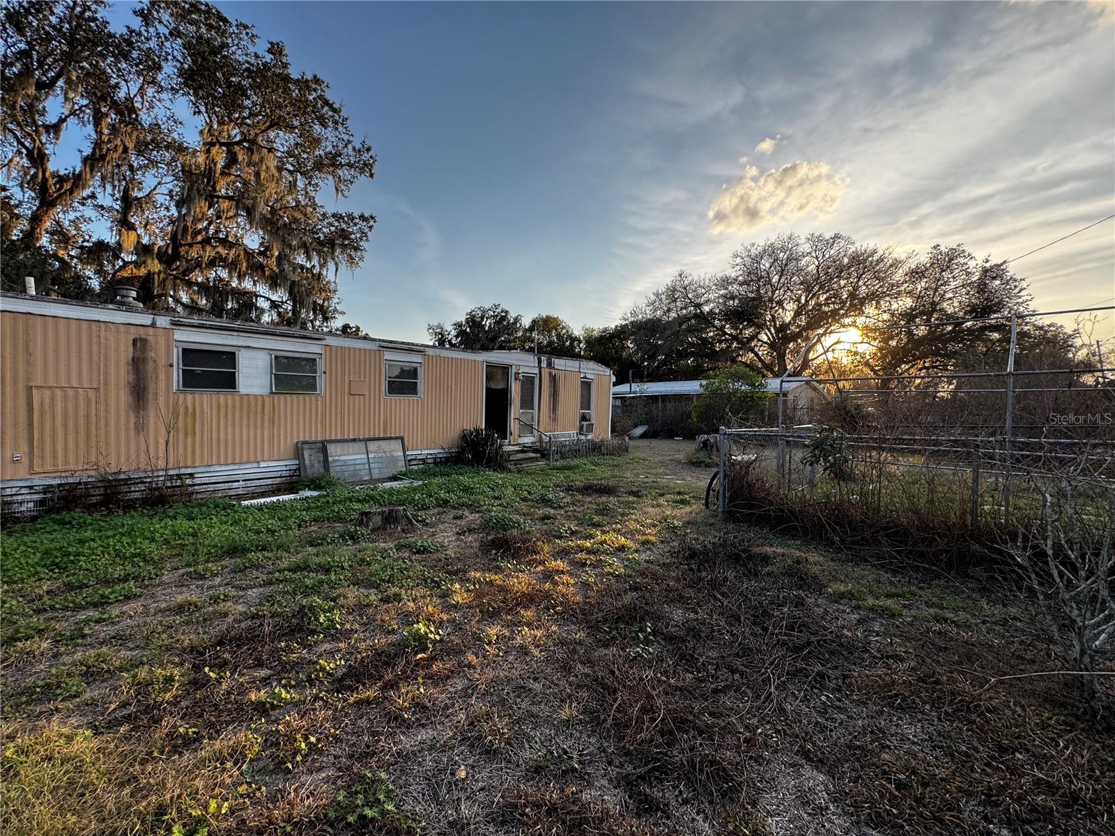 659 ALPINE St MASCOTTE, FL 34753