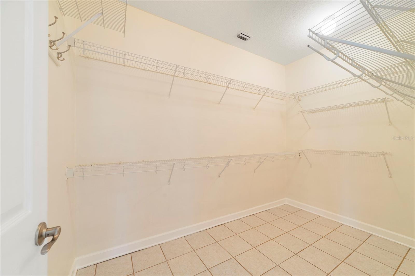 7291 HAWKSNEST Blvd ORLANDO, FL 32835