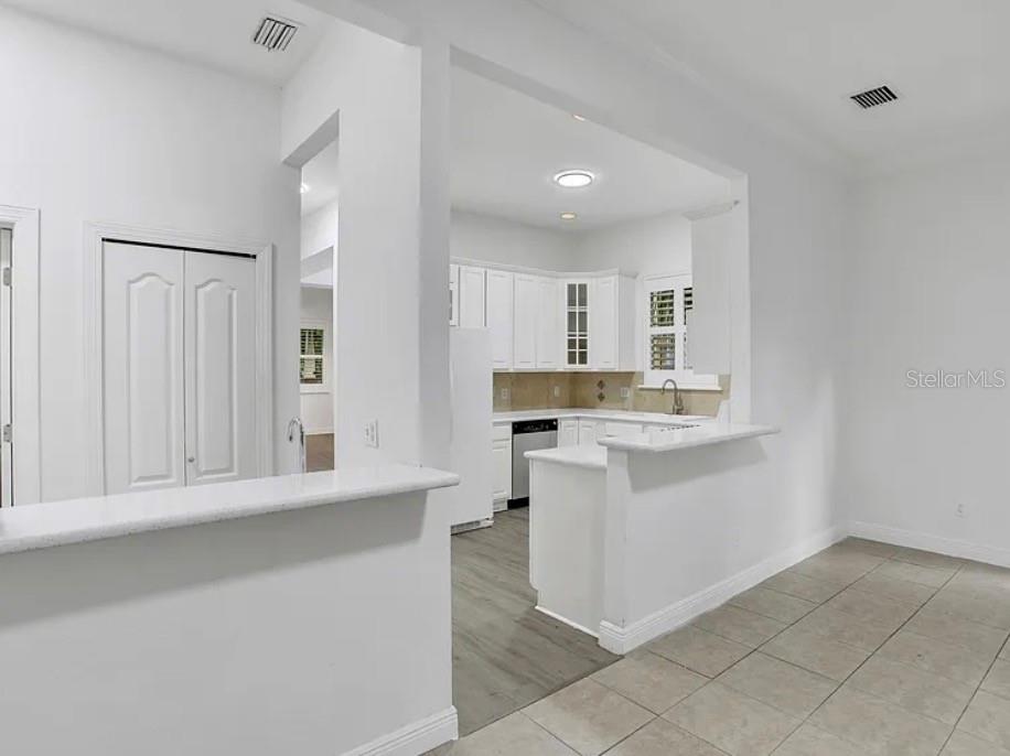 148 S THORNTON Ave ORLANDO, FL 32801