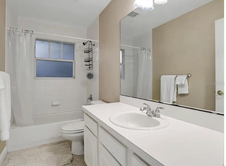 148 S THORNTON Ave ORLANDO, FL 32801