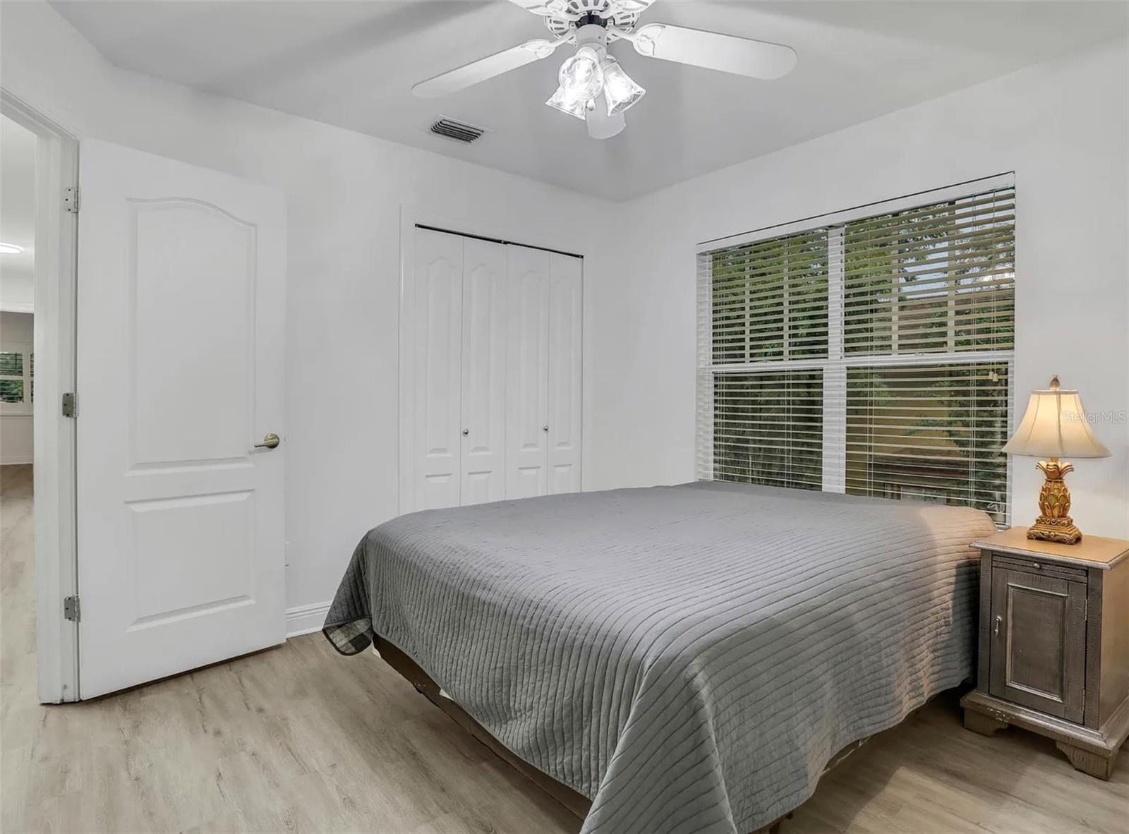 148 S THORNTON Ave ORLANDO, FL 32801