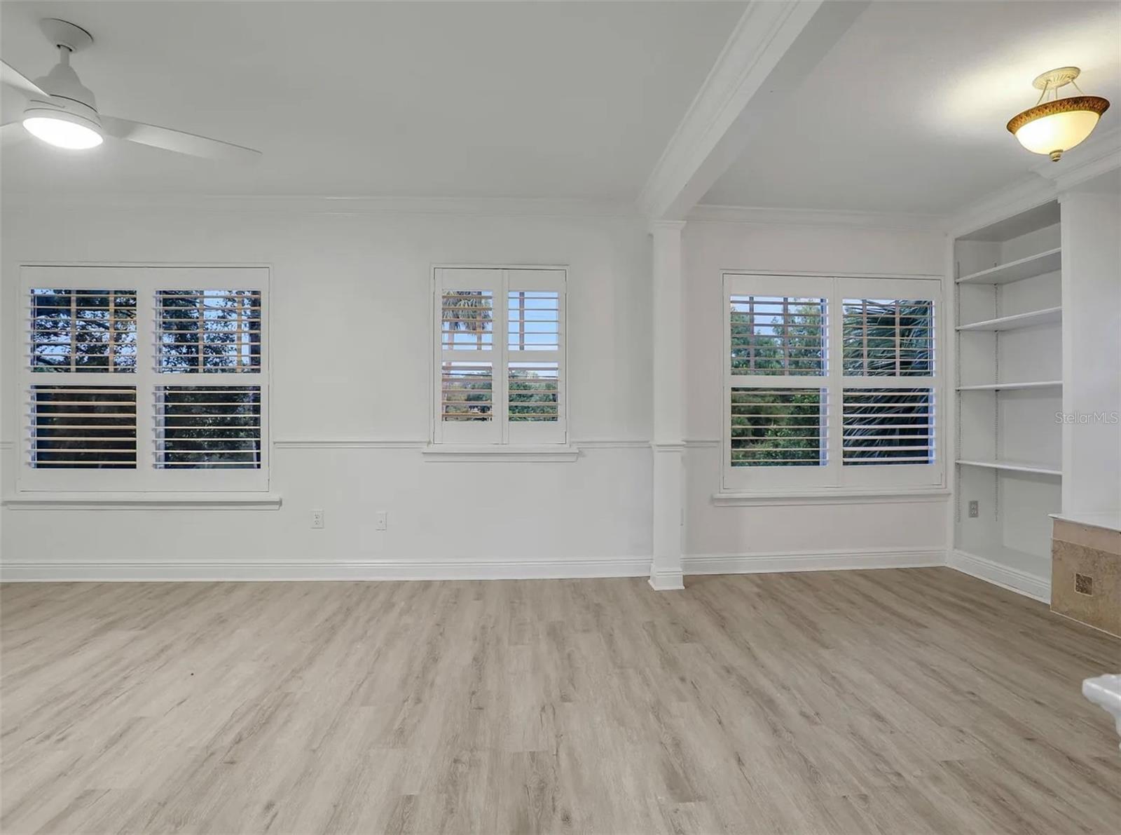 148 S THORNTON Ave ORLANDO, FL 32801