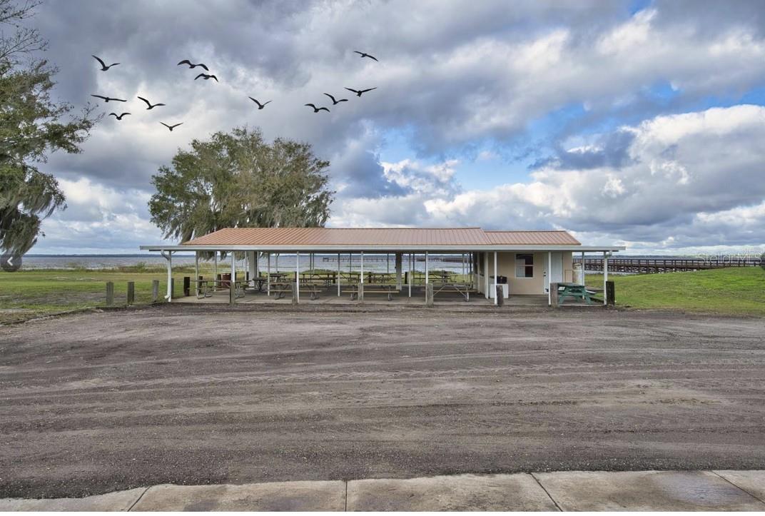 214 & 216 ALLAMANDA Dr INDIAN LAKE ESTATES, FL 33855