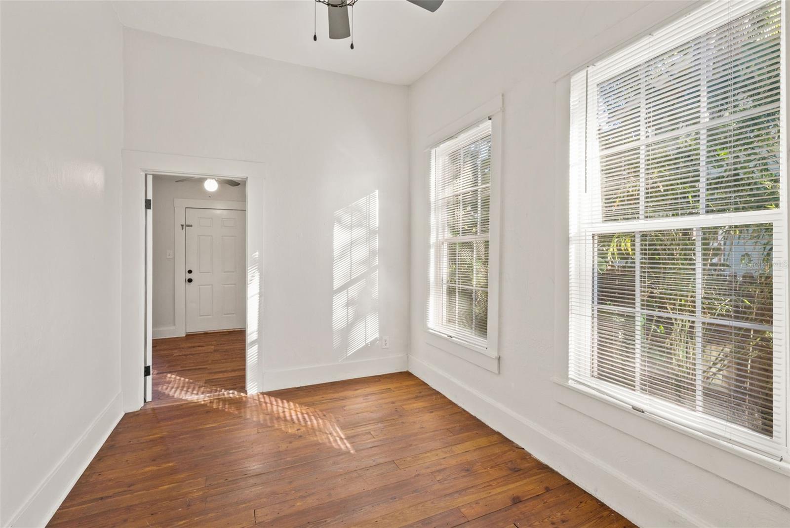 501 E FLORIBRASKA Ave TAMPA, FL 33603