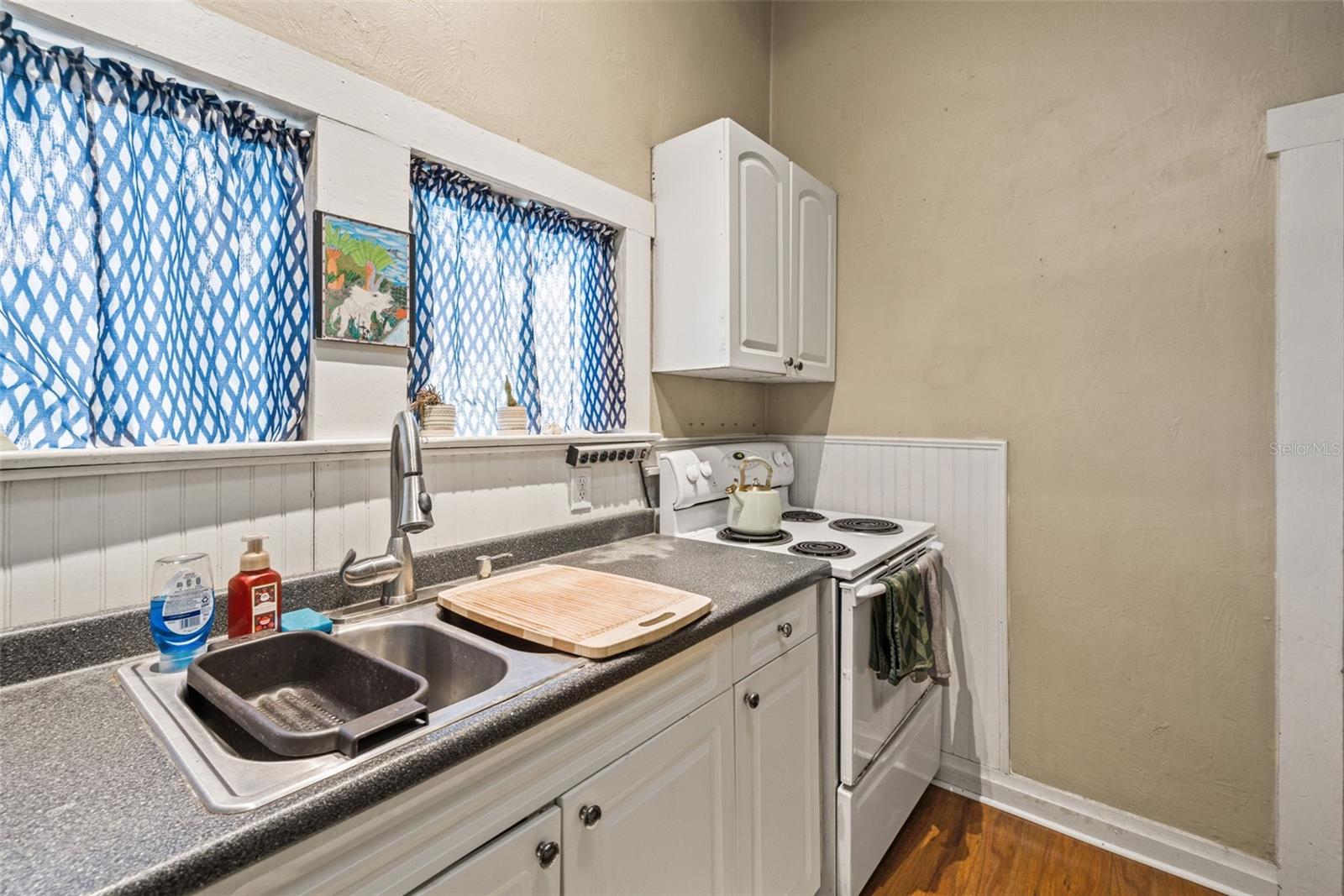 501 E FLORIBRASKA Ave TAMPA, FL 33603