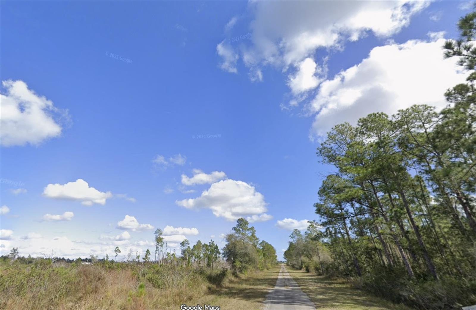 318 ORCHID Dr INDIAN LAKE ESTATES, FL 33855