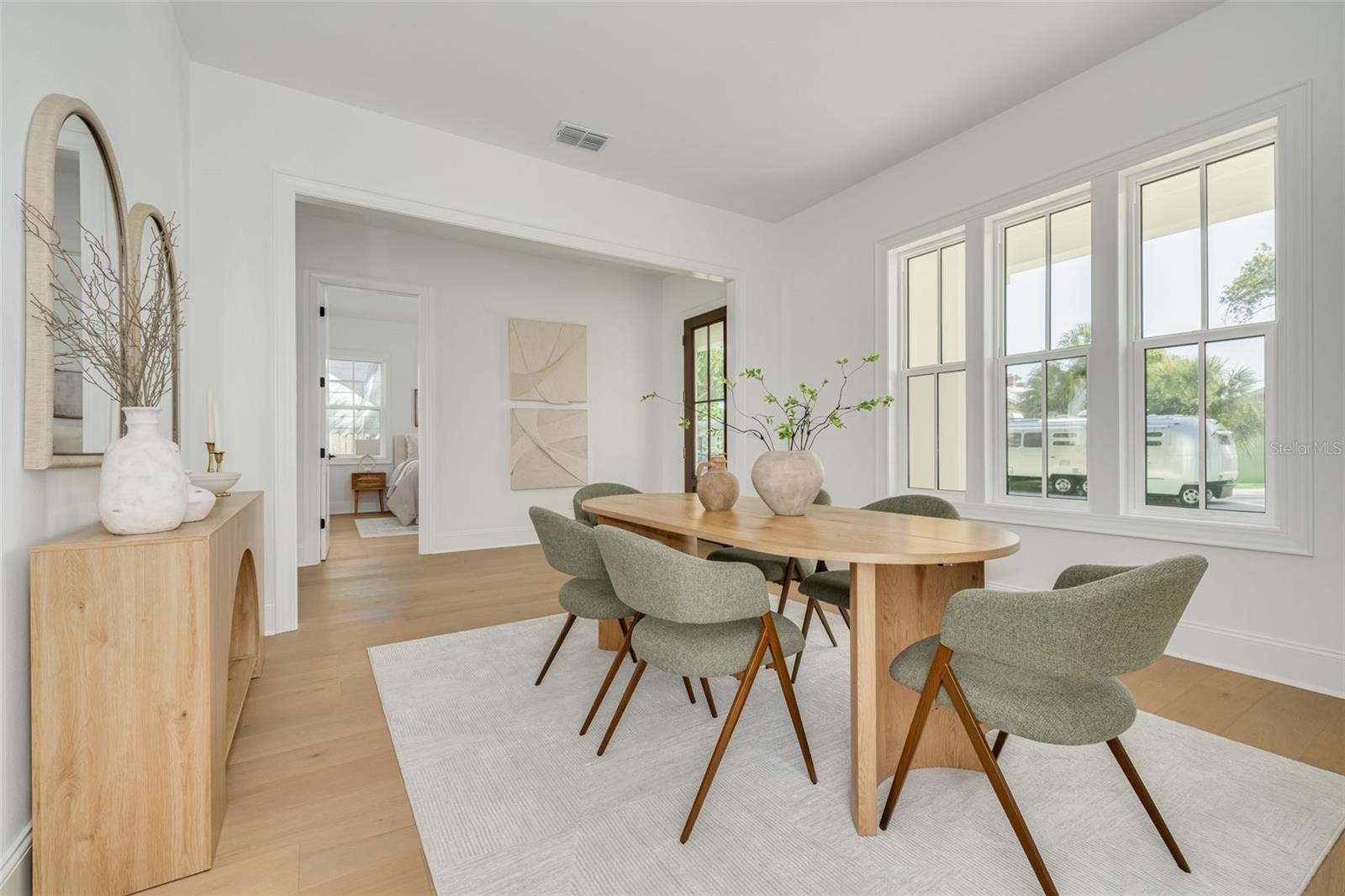 1420 14TH St ST PETERSBURG, FL 33704