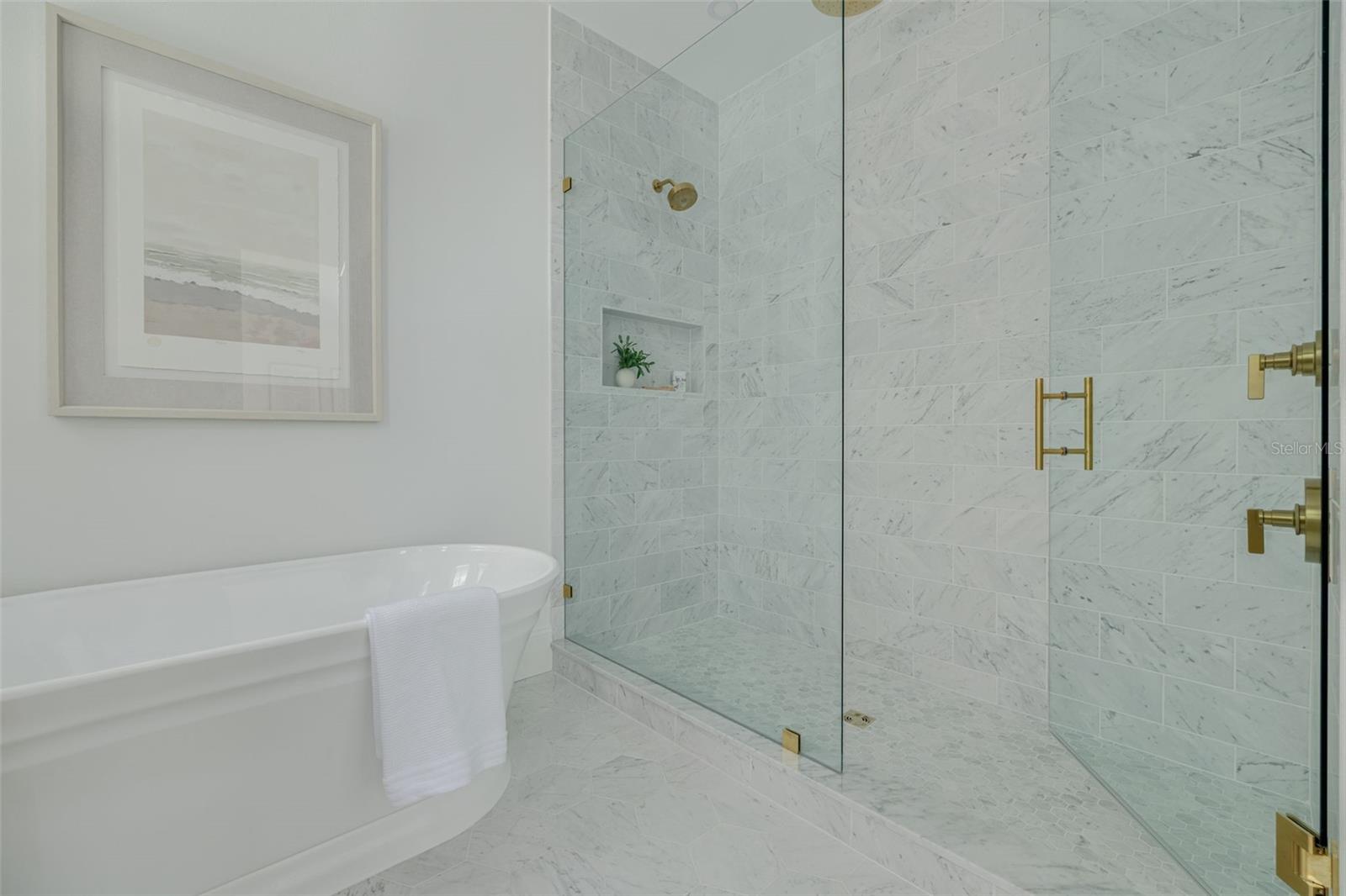 1420 14TH St ST PETERSBURG, FL 33704