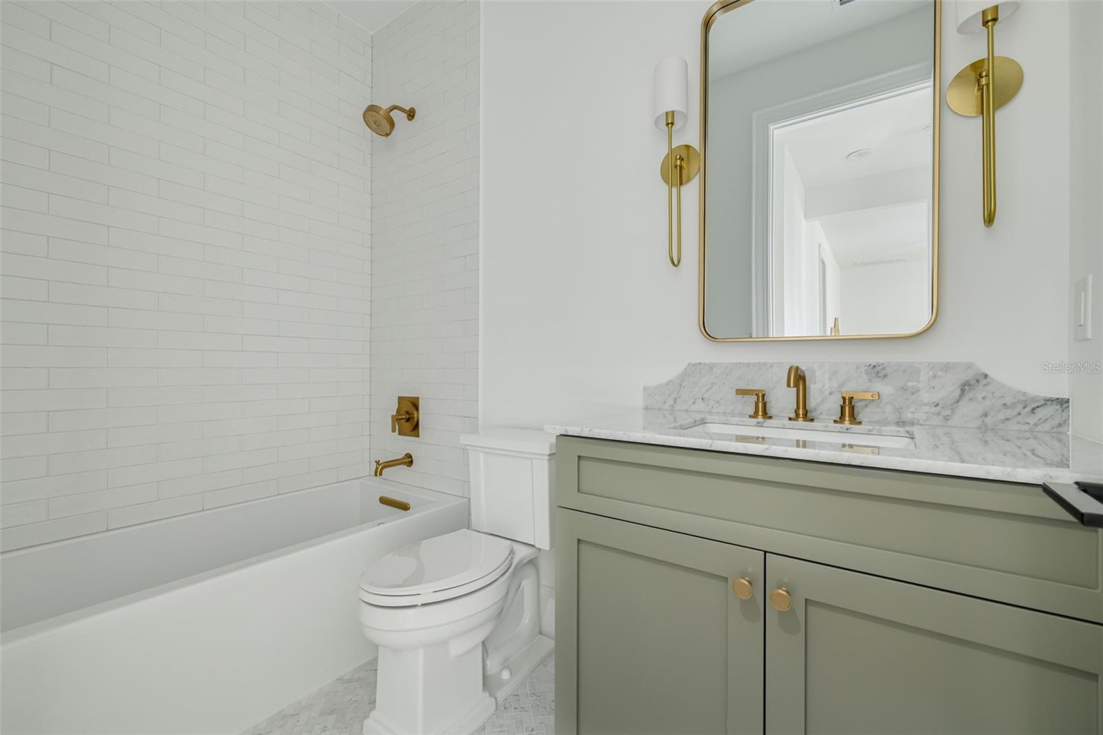 1420 14TH St ST PETERSBURG, FL 33704