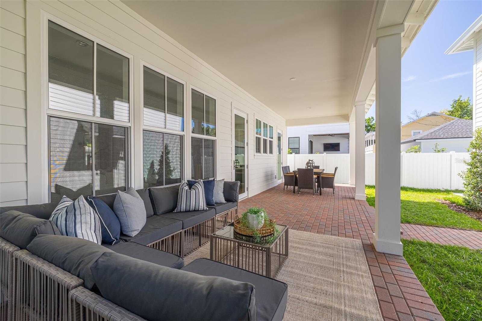 1420 14TH St ST PETERSBURG, FL 33704