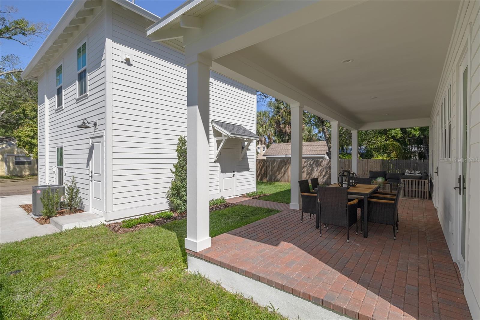 1420 14TH St ST PETERSBURG, FL 33704