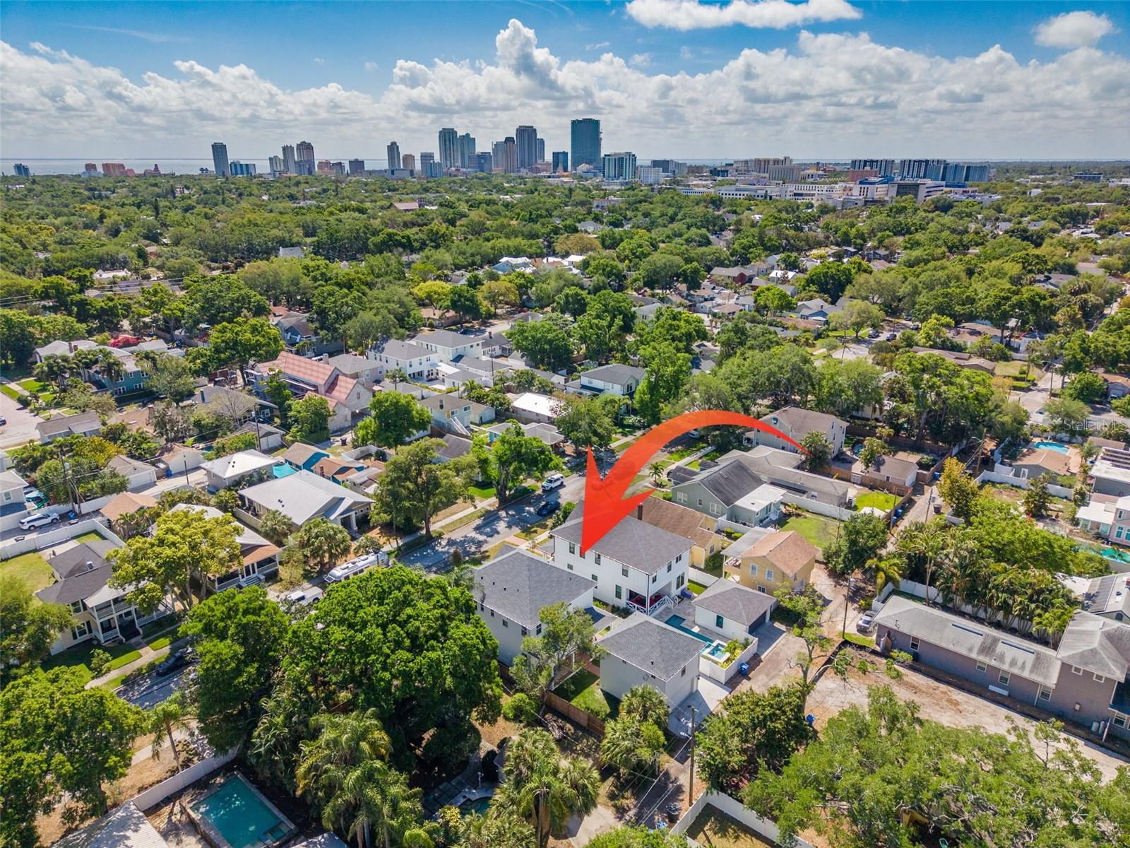 1420 14TH St ST PETERSBURG, FL 33704