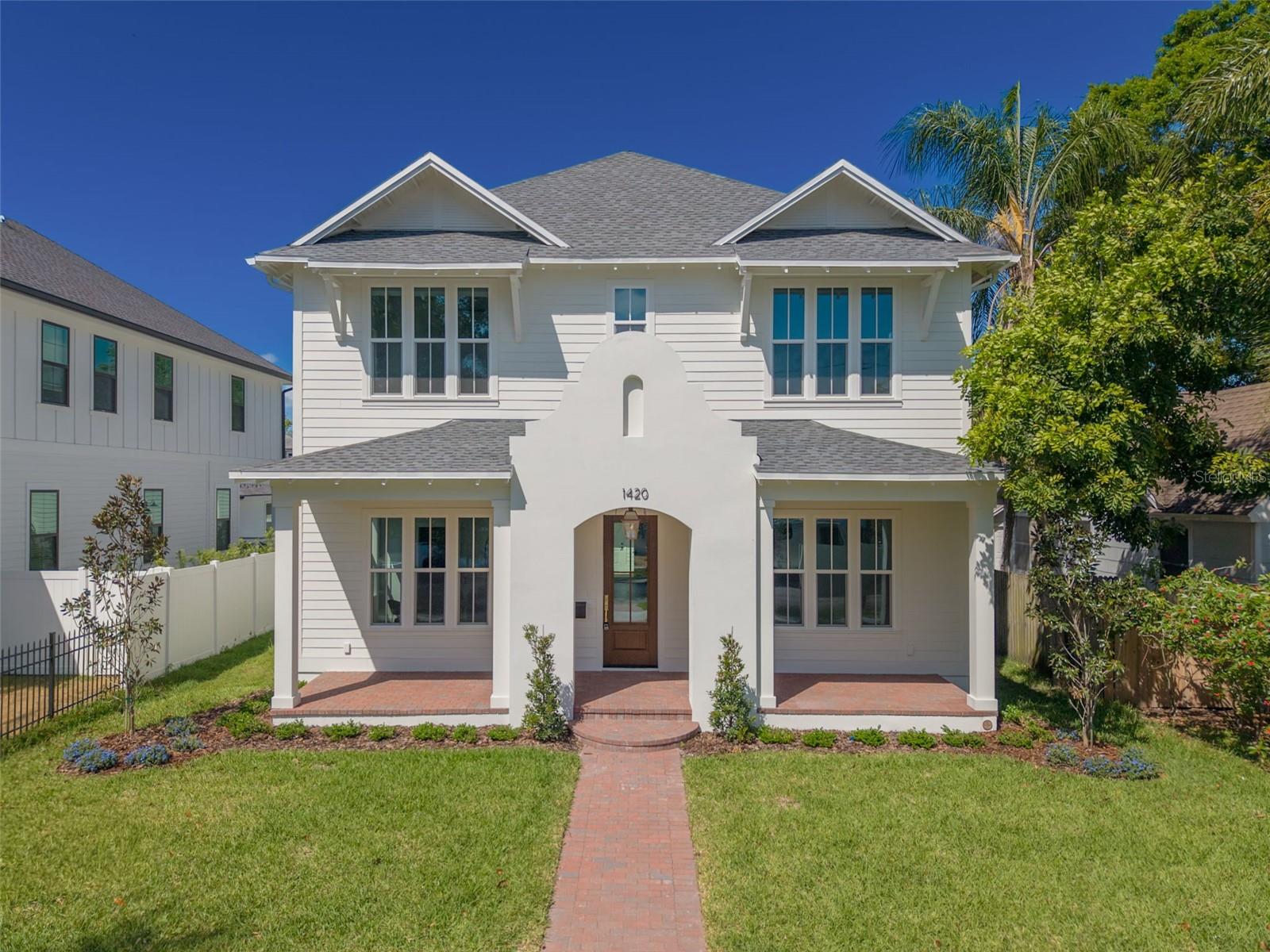 1420 14TH St ST PETERSBURG, FL 33704