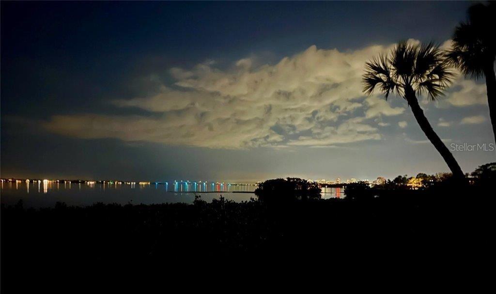 3350 OLD OAK Dr SARASOTA, FL 34239