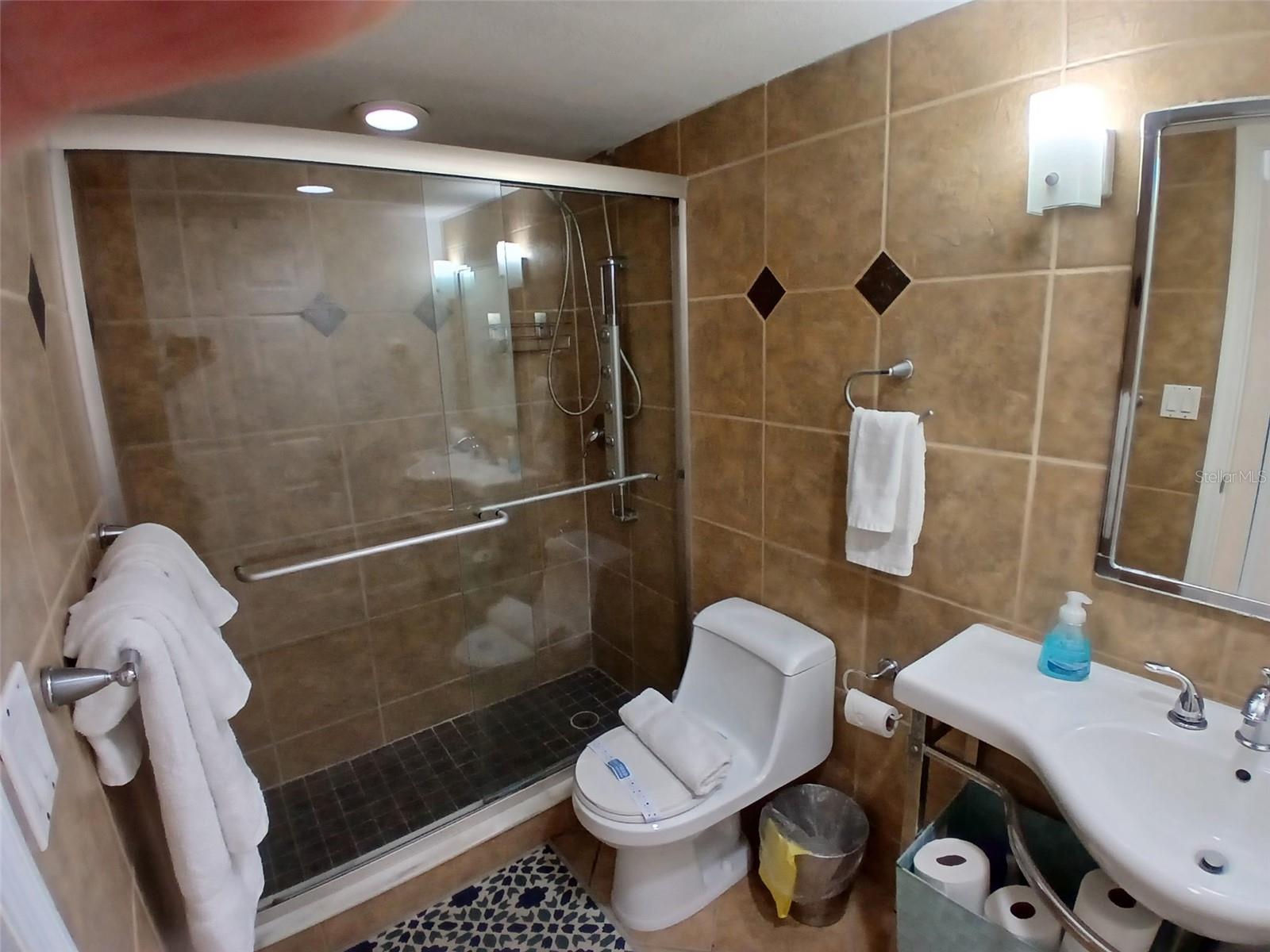 313 S ATLANTIC Ave #5160 DAYTONA BEACH, FL 32118