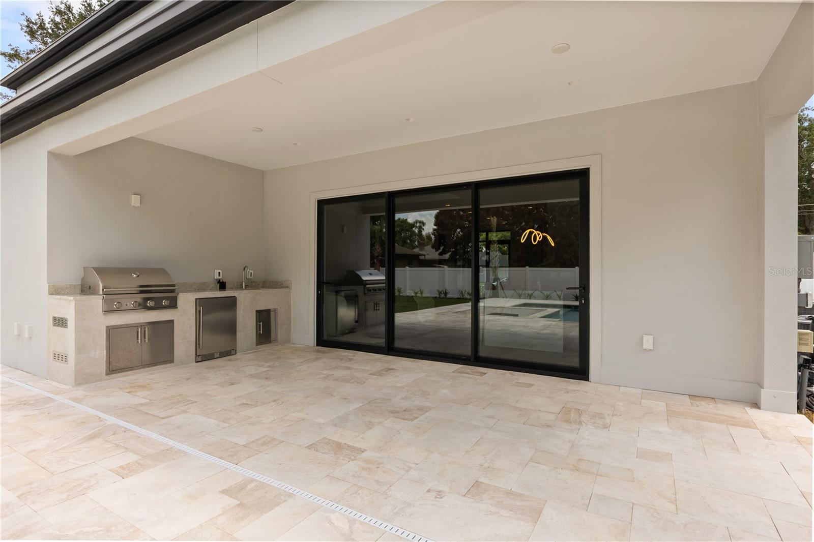 2315 WEBER St ORLANDO, FL 32803