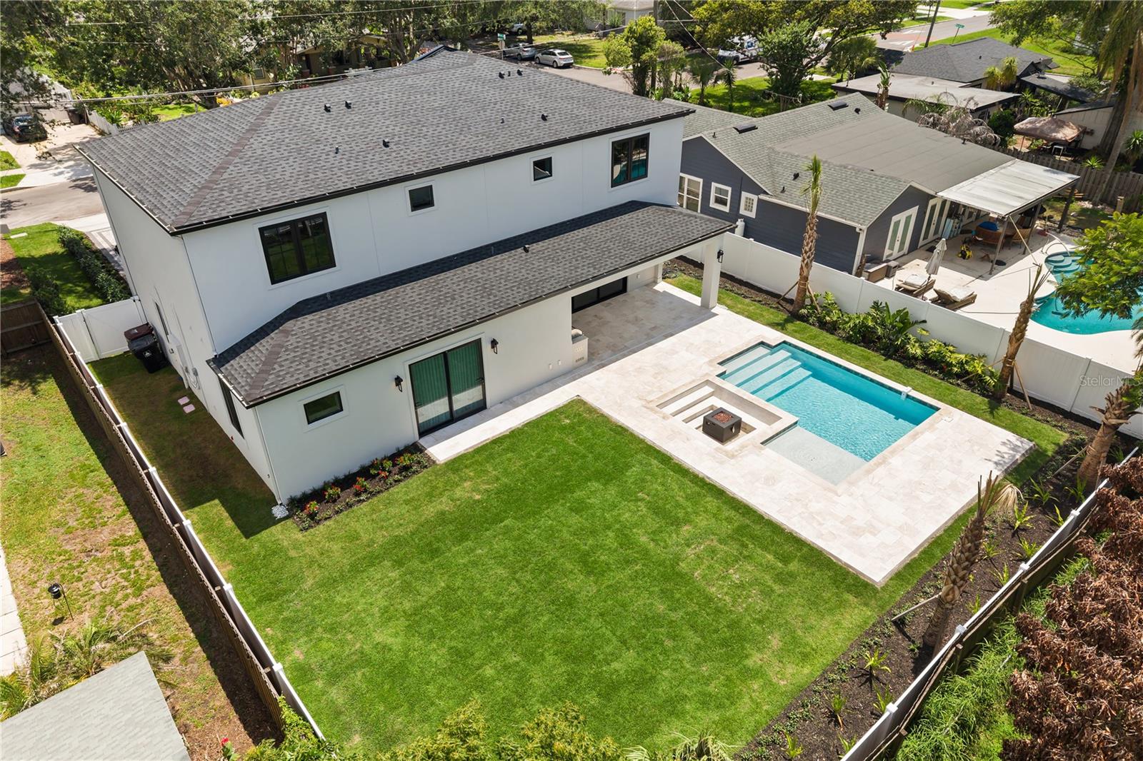 2315 WEBER St ORLANDO, FL 32803