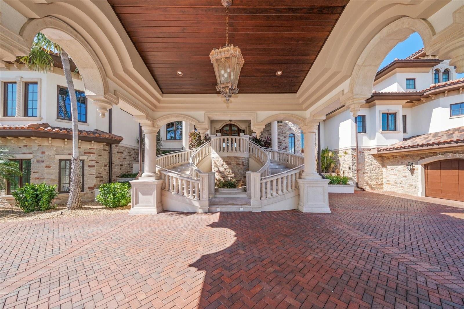 1700 GULF Blvd BELLEAIR BEACH, FL 33786