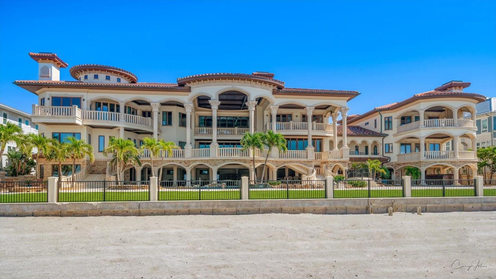 1700 GULF Blvd BELLEAIR BEACH, FL 33786